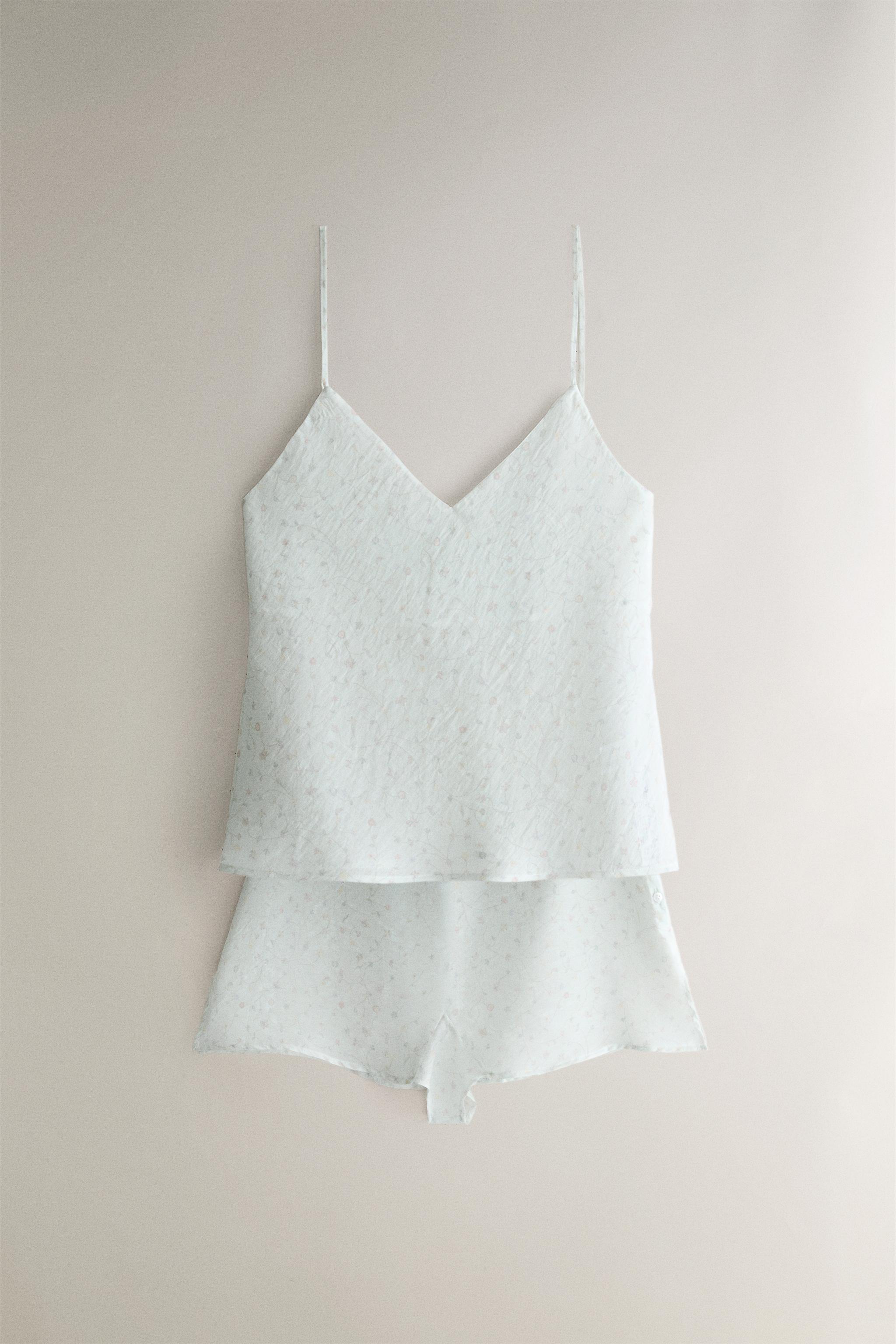 FLORAL STRAPPY TOP